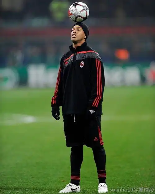 是现代足球 是现代足球