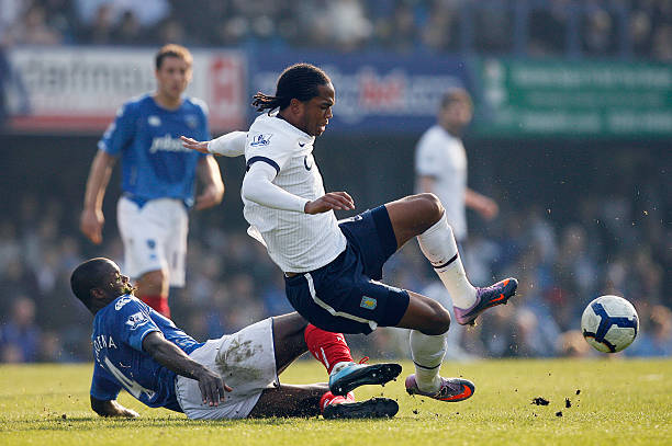 交流奠定基 交流奠定基