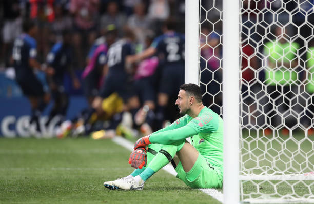 凭借在青年 凭借在青年